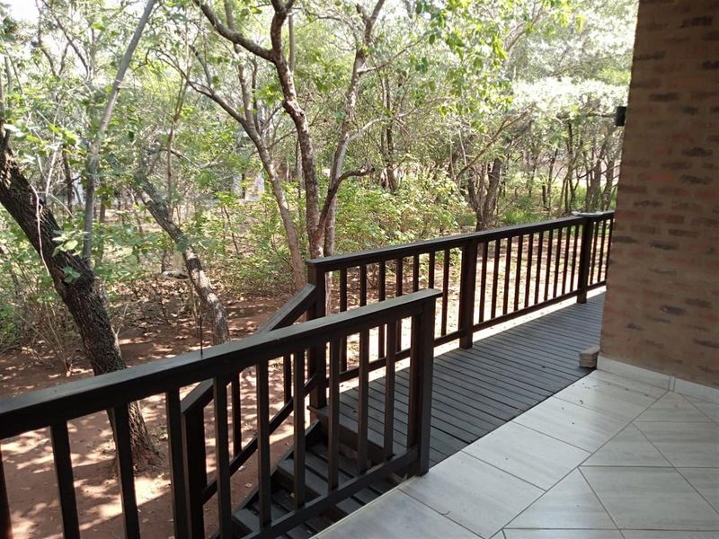 House For Sale in Negester Klein-Kariba, Bela Bela - Photo 10