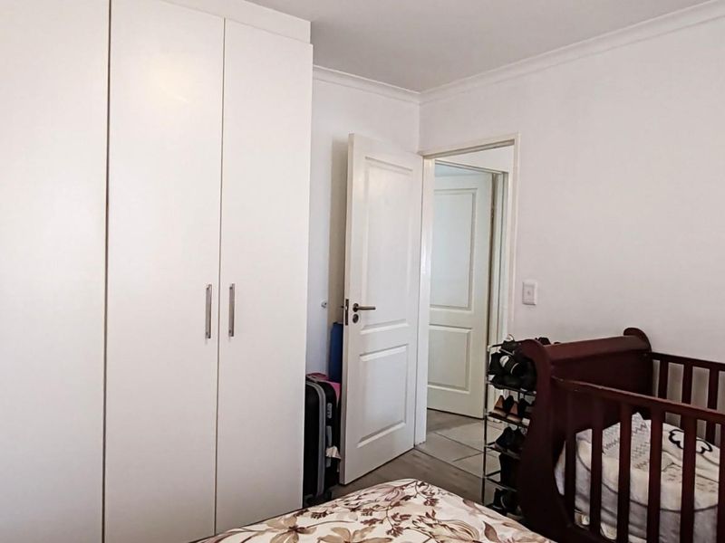 Secure, Low-Maintenance Living in Popular Rochester Village, Heathfield - Photo 7