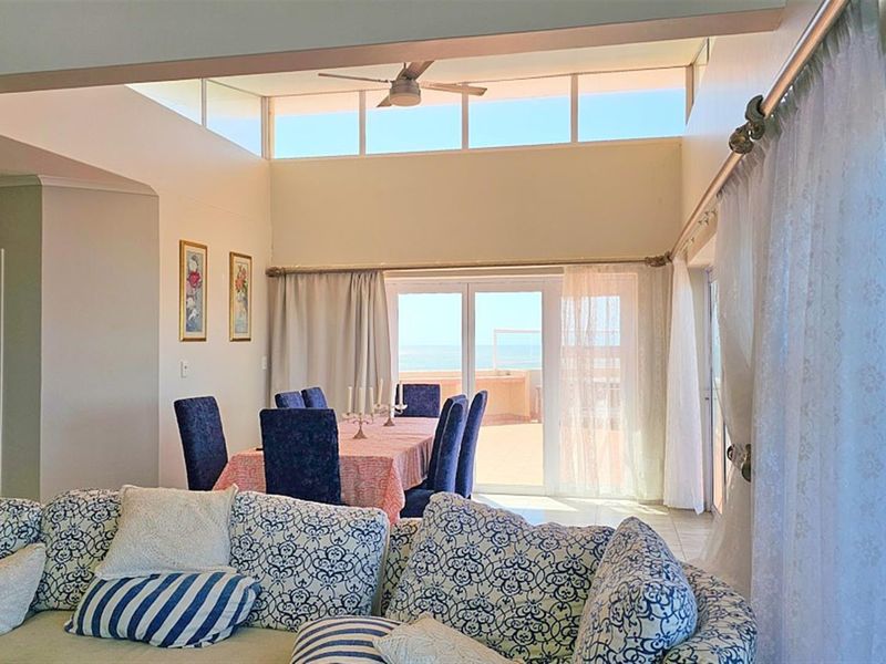 GLAMOROUS Penthouse For Sale in Margate, KwaZulu Natal - Photo 5