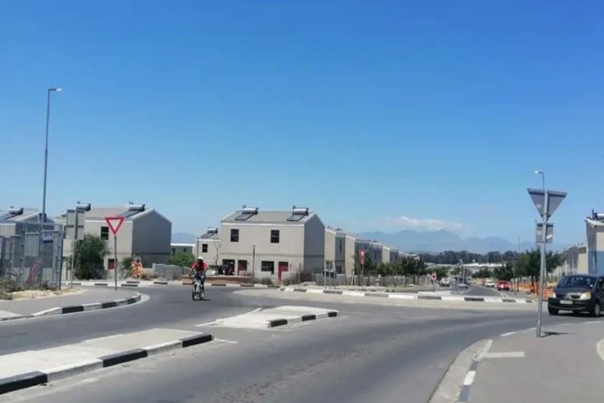 House For Sale in Forest Village, Eersterivier - Photo 2