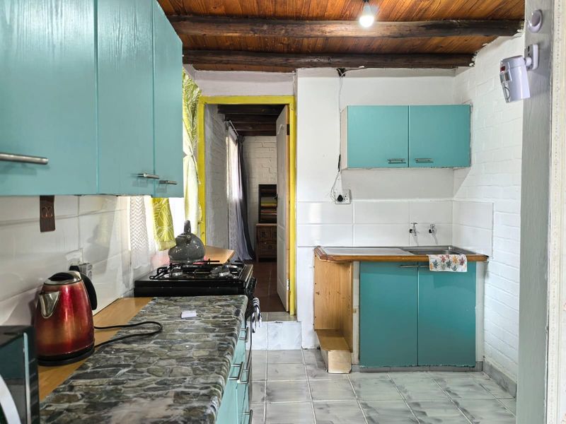 Cottage to rent in Southfork Estate - Photo 6