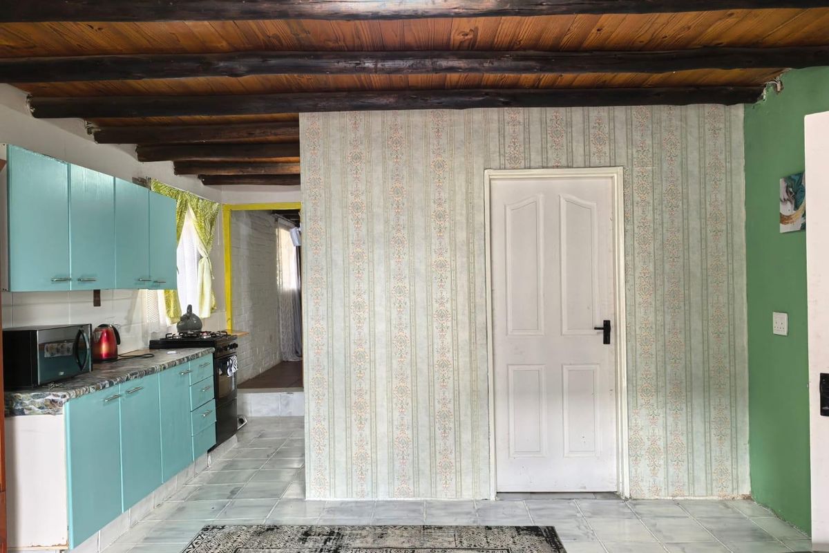 Cottage to rent in Southfork Estate - Photo 4