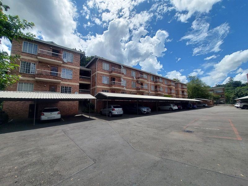 Apartment For Sale in Clarendon, Pietermaritzburg, KwaZulu Natal - Photo 2
