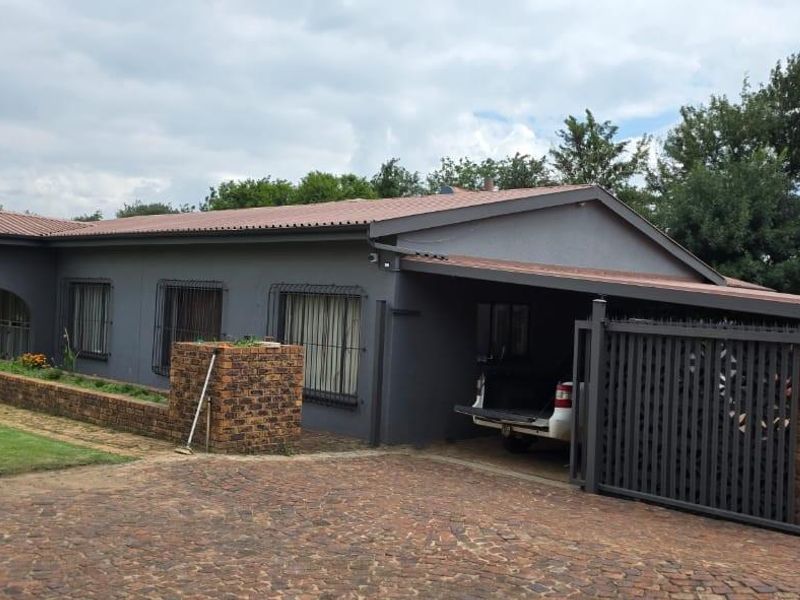 Farm For Sale in Benoni AH, Benoni - Photo 2