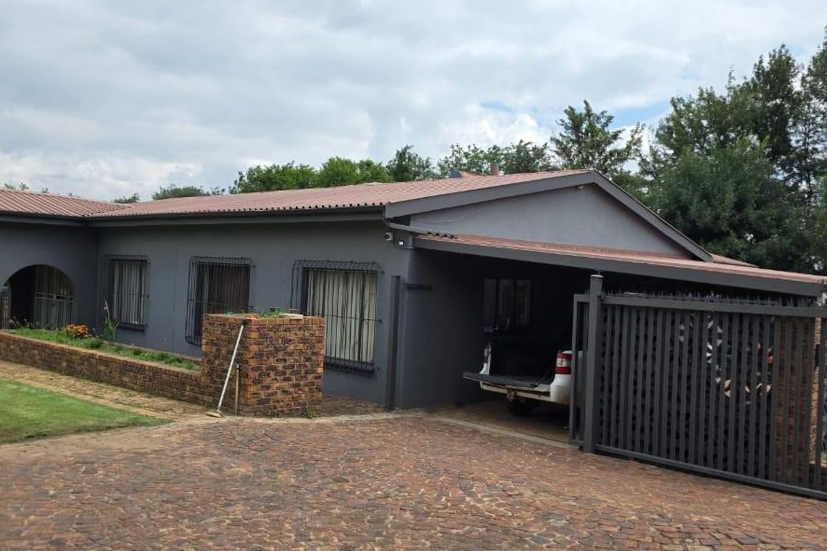 Farm For Sale in Benoni AH, Benoni - Photo 2