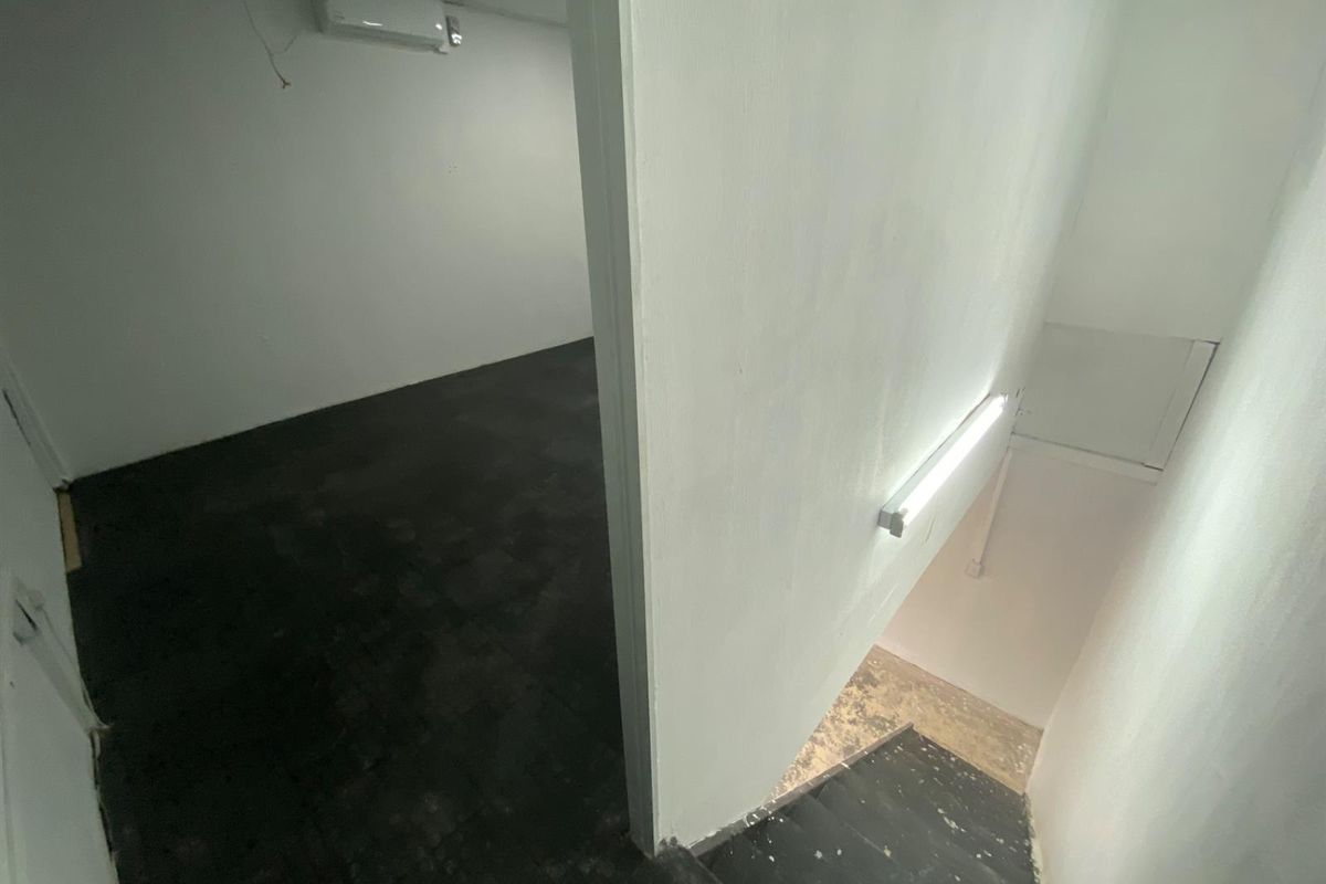 Small double storey Commercial Property To Rent in Riverside Industrial Park, Nelspruit - Photo 5