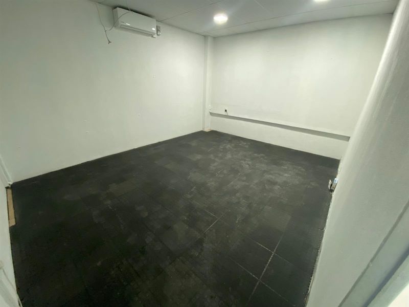 Small double storey Commercial Property To Rent in Riverside Industrial Park, Nelspruit - Photo 9