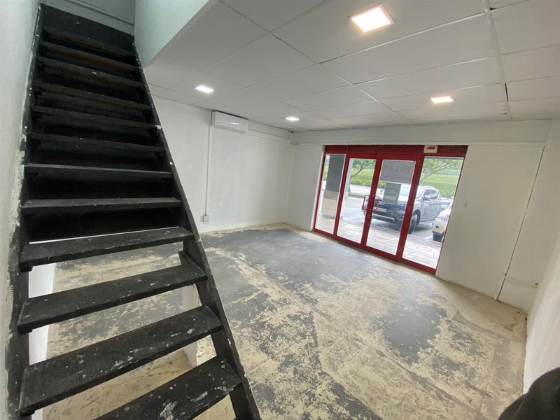 Small double storey Commercial Property To Rent in Riverside Industrial Park, Nelspruit - Photo 6