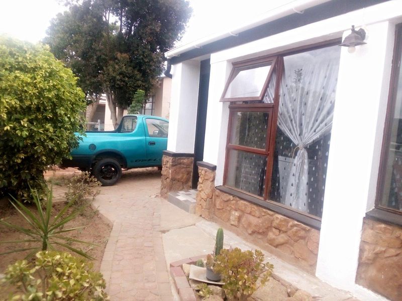 House For Sale in Riversdale - Photo 3