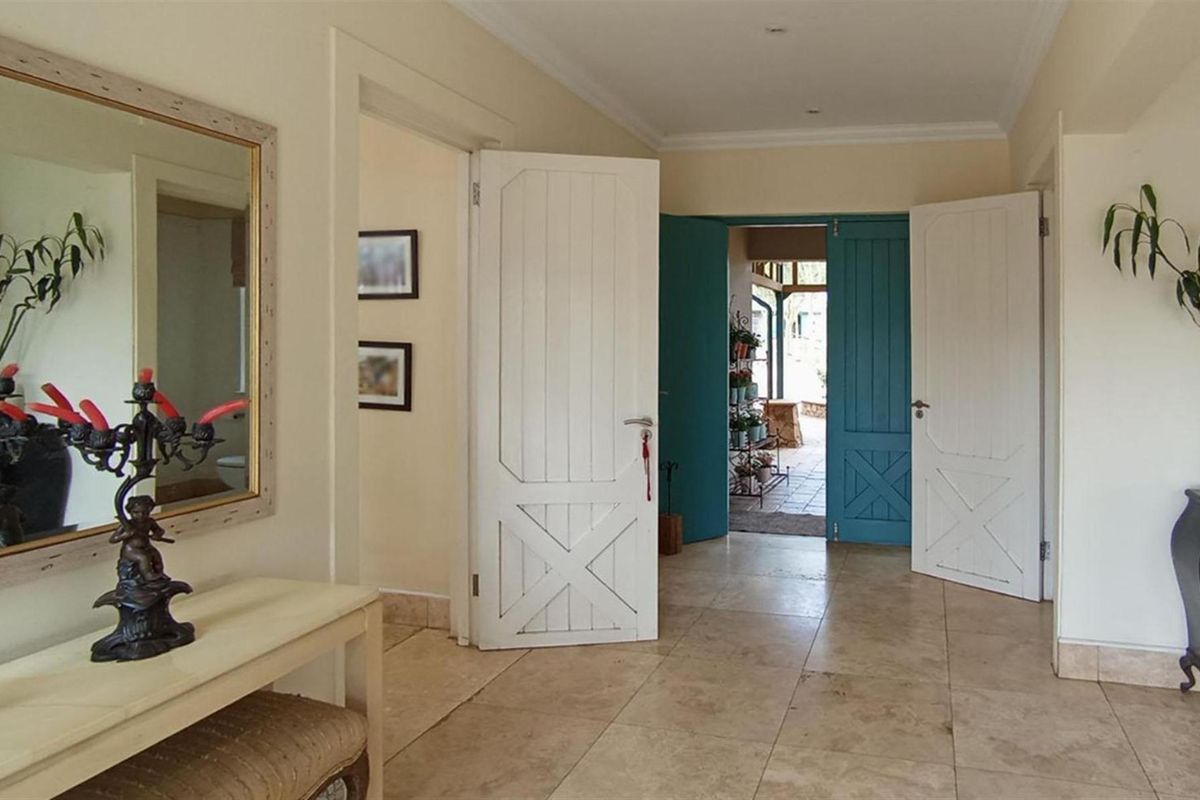 Exquisite Country Home For Sale in Midrand, Bridle Park Country Estate - Photo 4