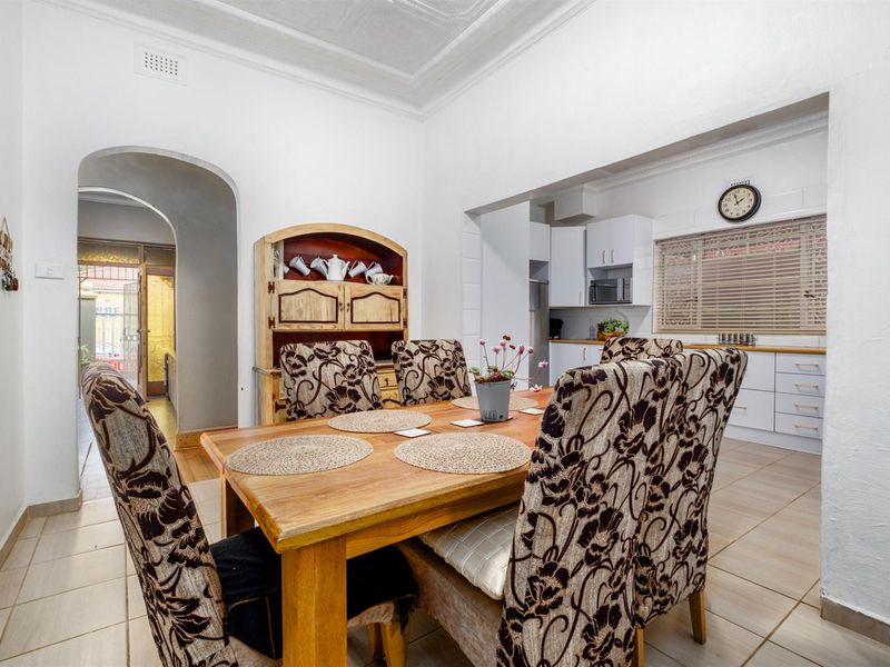 House For Sale in Johannesburg - Photo 5