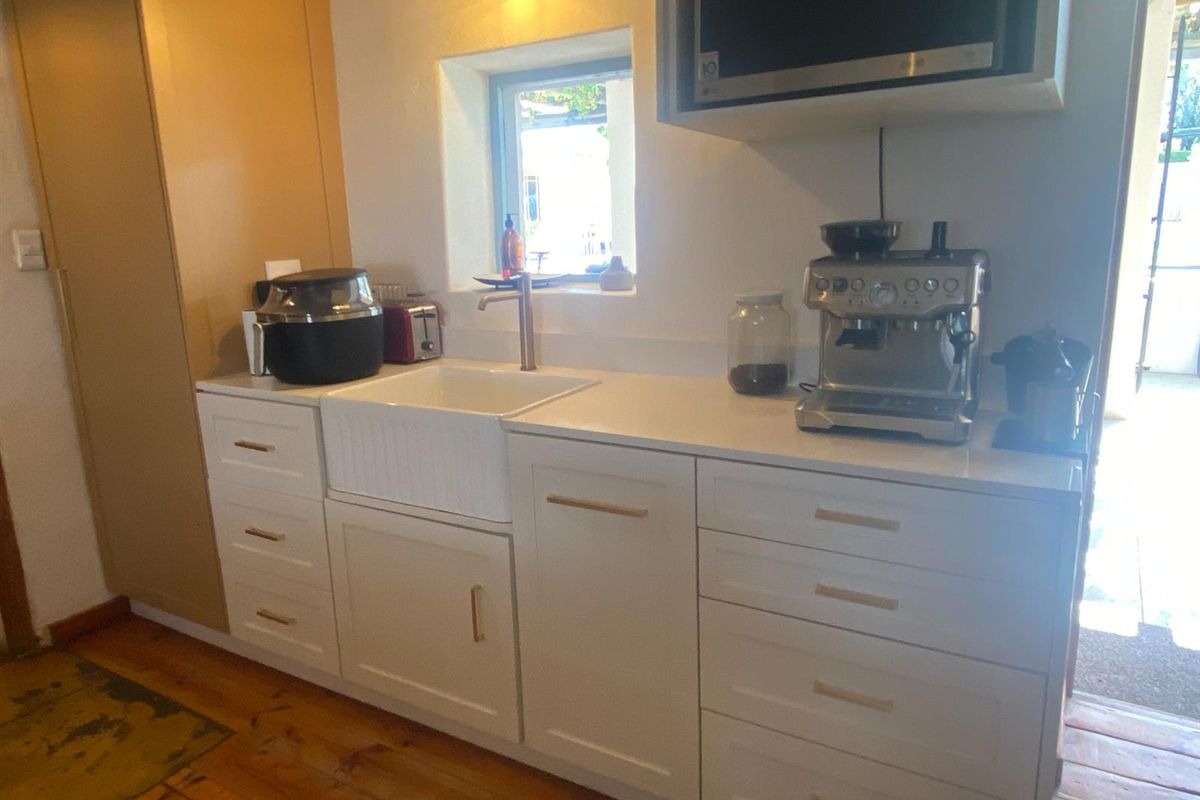 A Distinguished Karoo Masterpiece - Photo 5