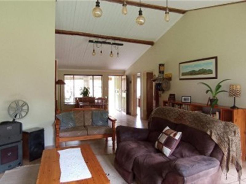 Family Home For Sale in Doringkloof, Centurion - Photo 7