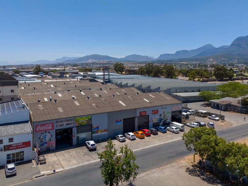 185 m2 Warehouse To Let in Charleston Hill, Paarl - Photo 9