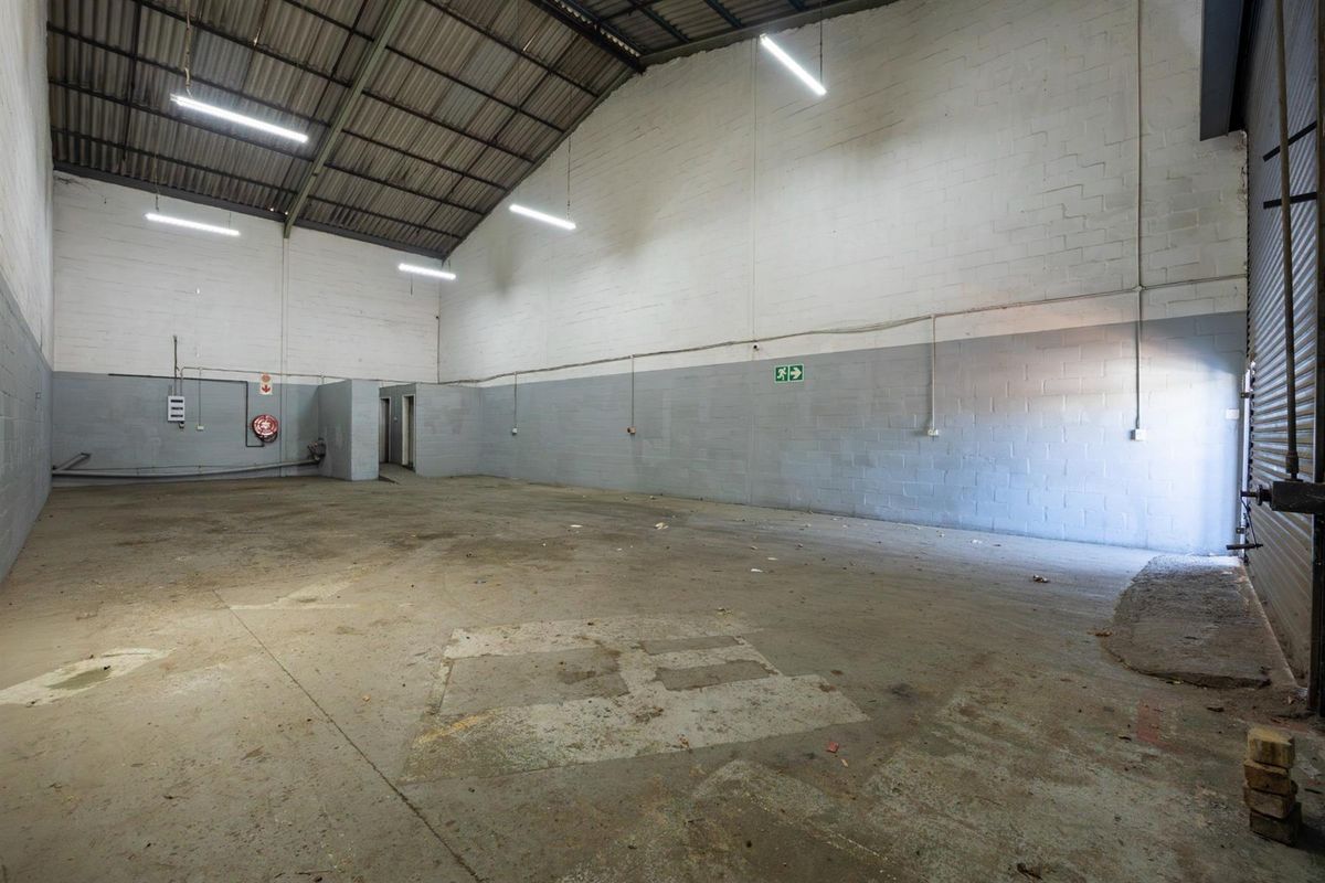 185 m2 Warehouse To Let in Charleston Hill, Paarl - Photo 4