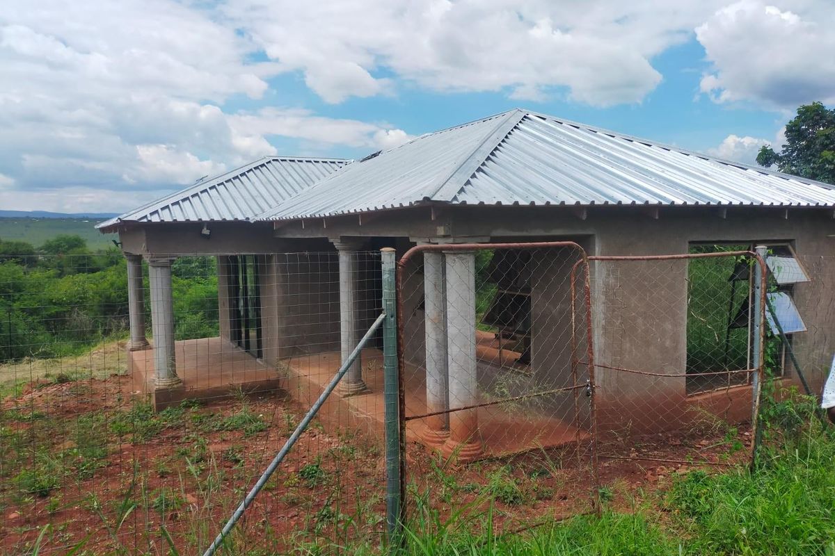 House For Sale in Thohoyandou Rural, Tshitanini - Photo 4