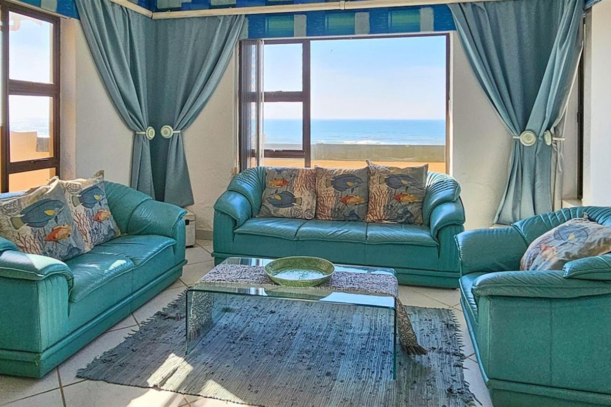 Apartment For Sale in Shelly Beach, Margate, KwaZulu Natal - Photo 2