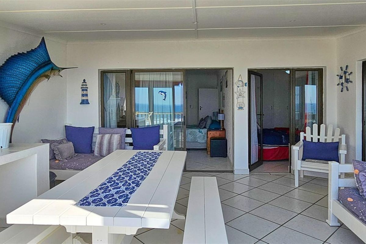 Apartment For Sale in Shelly Beach, Margate, KwaZulu Natal - Photo 4