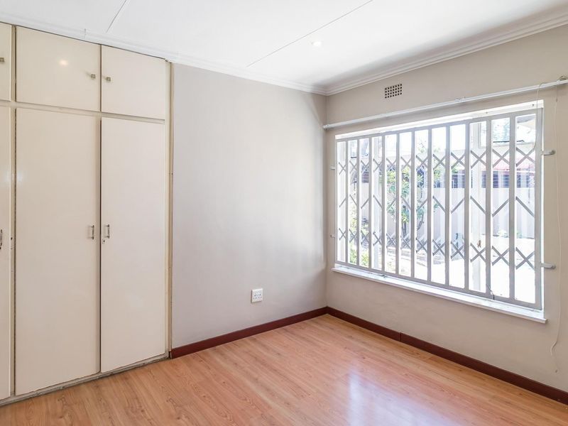 3 Bedroom 2 Bathroom House For Sale | Vorna Valley, Midrand - Photo 10