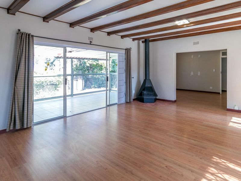 3 Bedroom 2 Bathroom House For Sale | Vorna Valley, Midrand - Photo 7