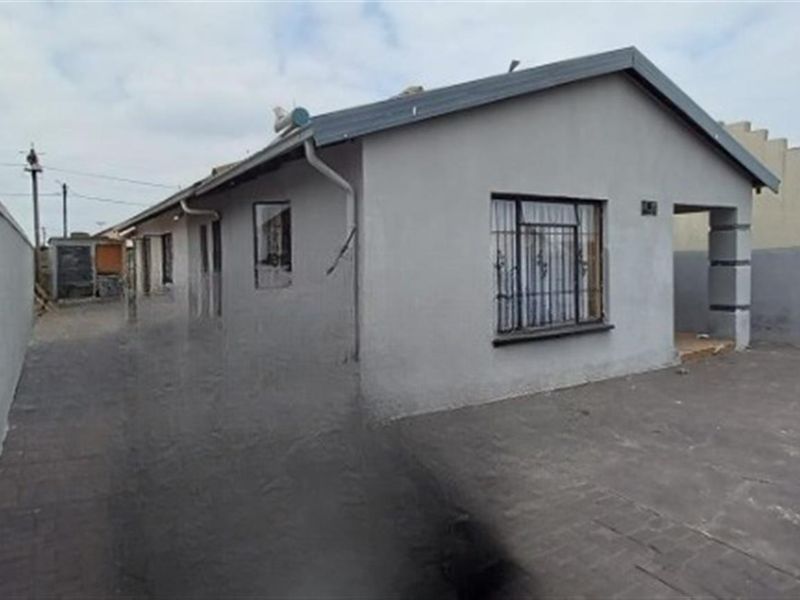 House For Sale in Ennerdale, Johannesburg - Photo 3