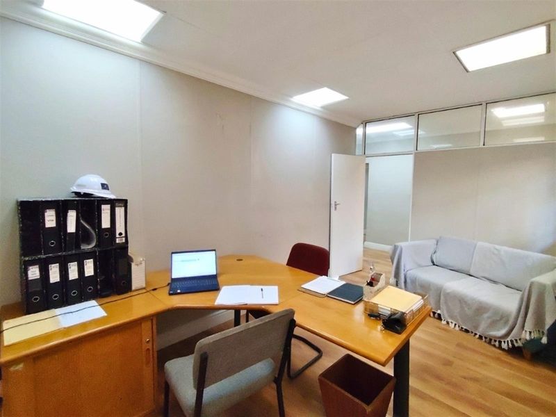 Mixed-Use Goldmine: Convert Offices into High-Demand Rentals - Photo 10