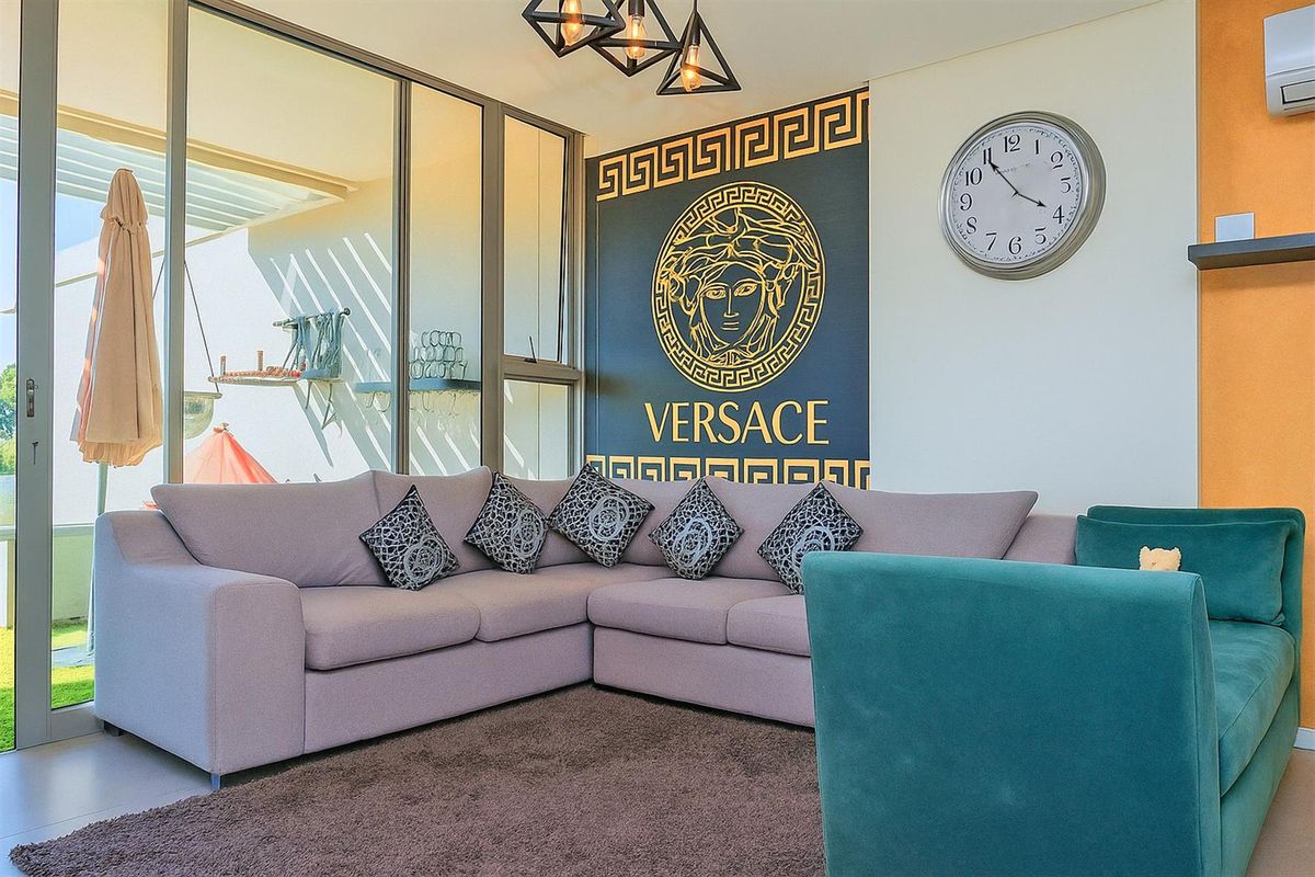 Fully Furnished 2-Bedroom Apartment for Sale - Photo 4