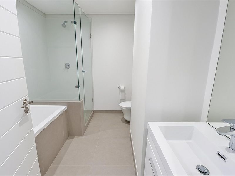 Fully Furnished 2-Bedroom Apartment for Sale - Photo 9