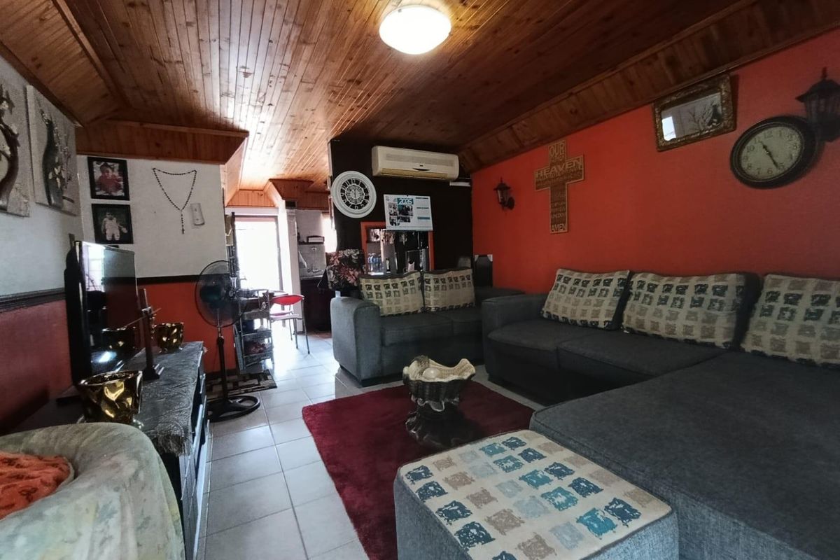 Townhouse For Sale in Veld En Vlei, Richards Bay, KwaZulu Natal - Photo 4