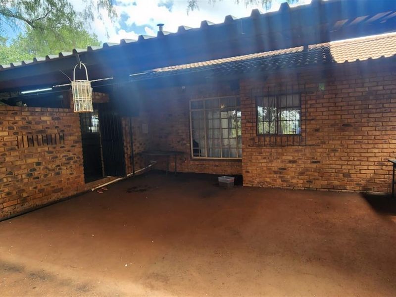 Great Value Withok Estate, Smallholdings for sale - Photo 7