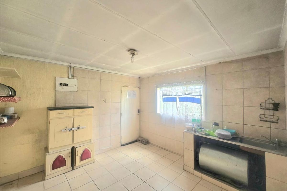 Apartment For Sale in Newlands West, Durban, KwaZulu Natal - Photo 4