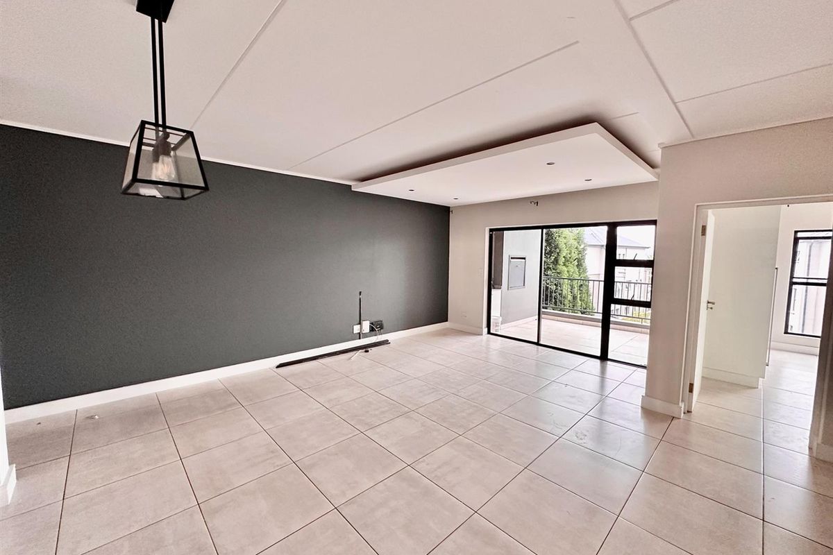 Apartment For Sale in The Polofields, Waterfall, Midrand - Photo 2