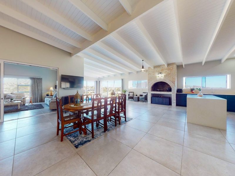 Views, luxury family home - Myburgh Park - Photo 5