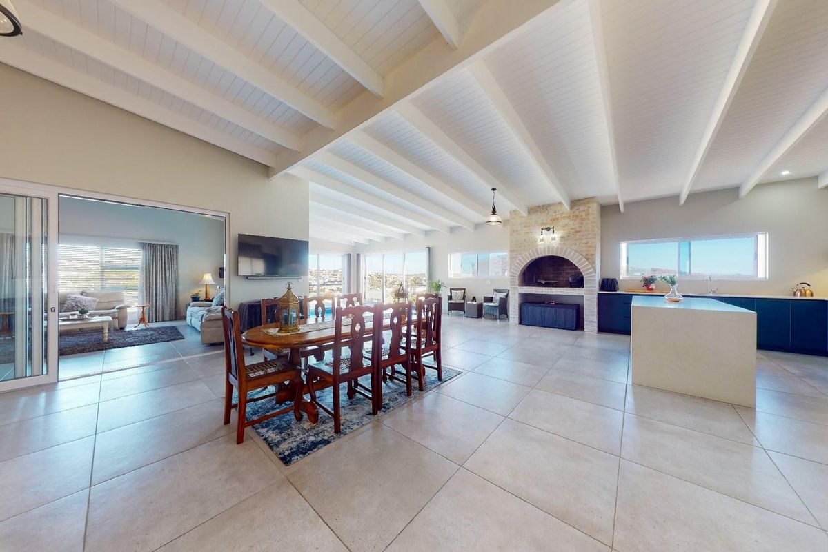 Views, luxury family home - Myburgh Park - Photo 5