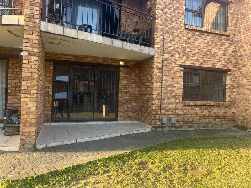 Apartment For Sale in Witfield, Boksburg - Photo 4