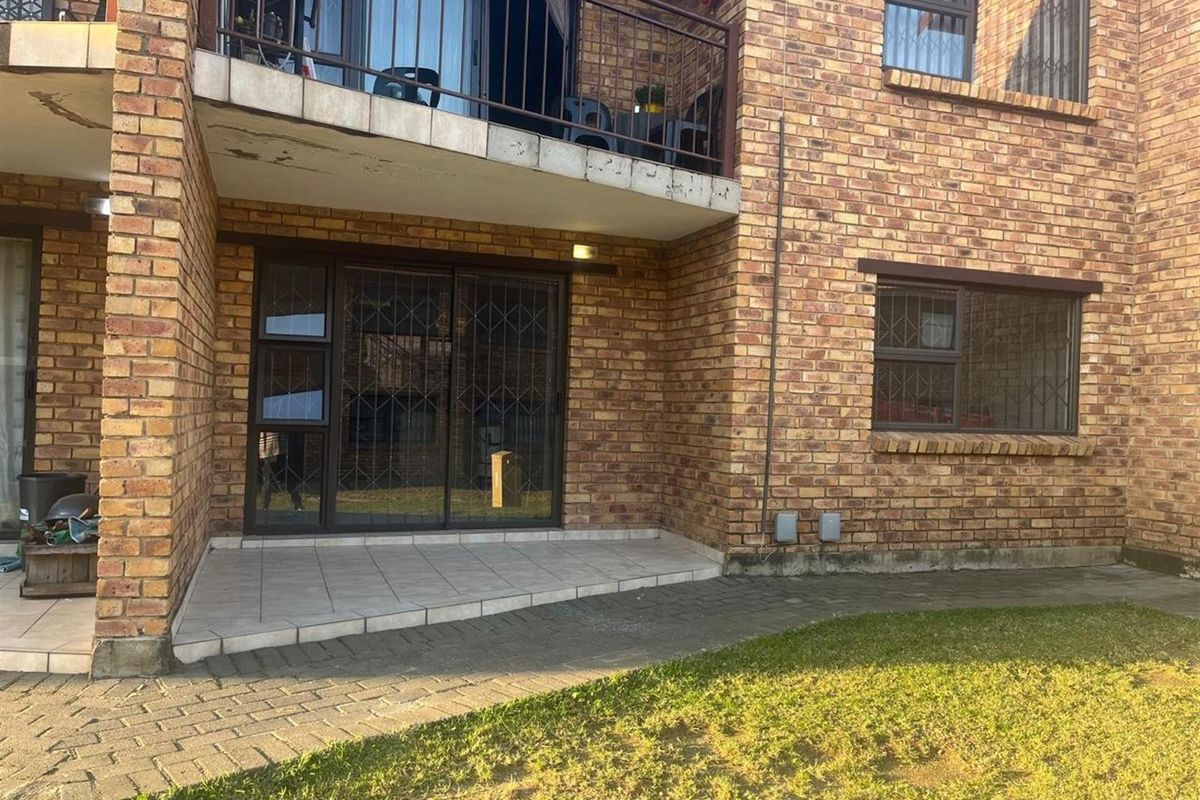 Apartment For Sale in Witfield, Boksburg - Photo 4