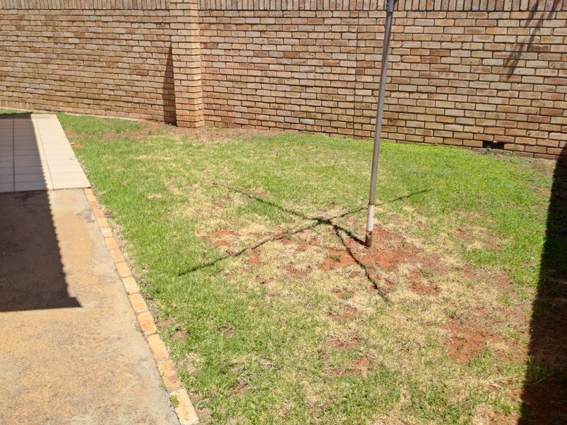 Roylize garens - Photo 10