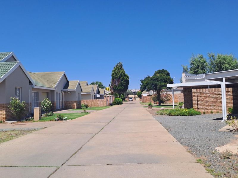 Roylize garens - Photo 3