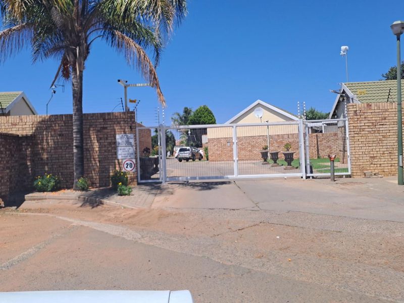 Roylize garens - Photo 2