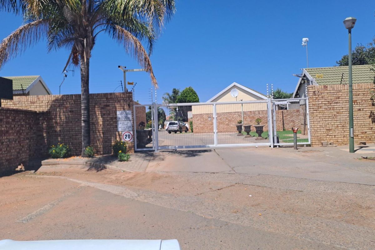 Roylize garens - Photo 2