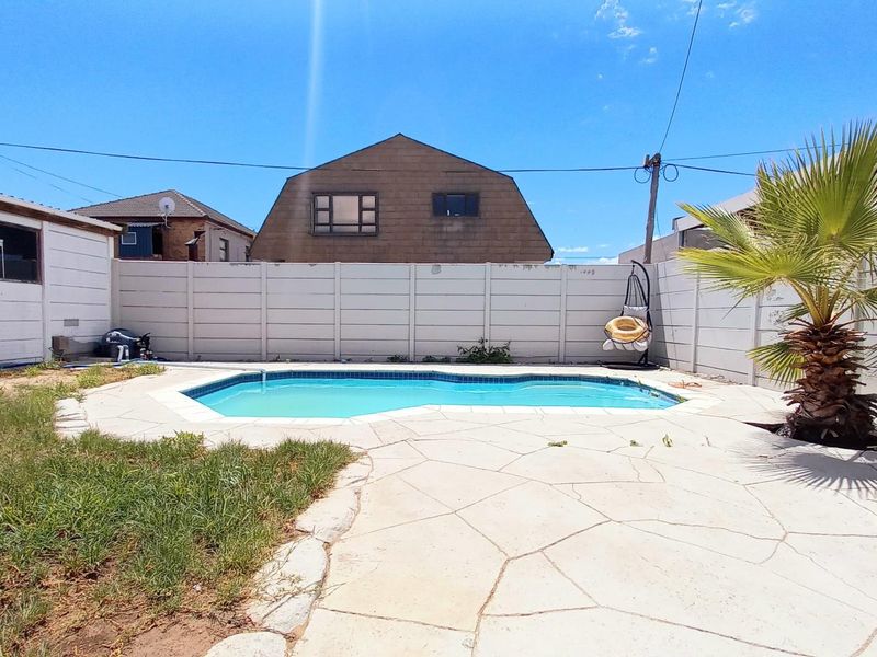 (Price Reduced) 4 bedroom House For Sale in Parow - Photo 10