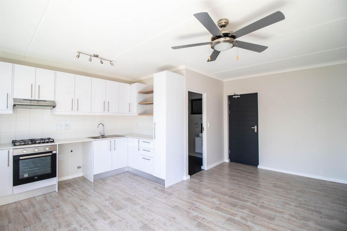 Modern 2-Bedroom Apartment to Rent - Fish Eagle, Table View - Photo 4