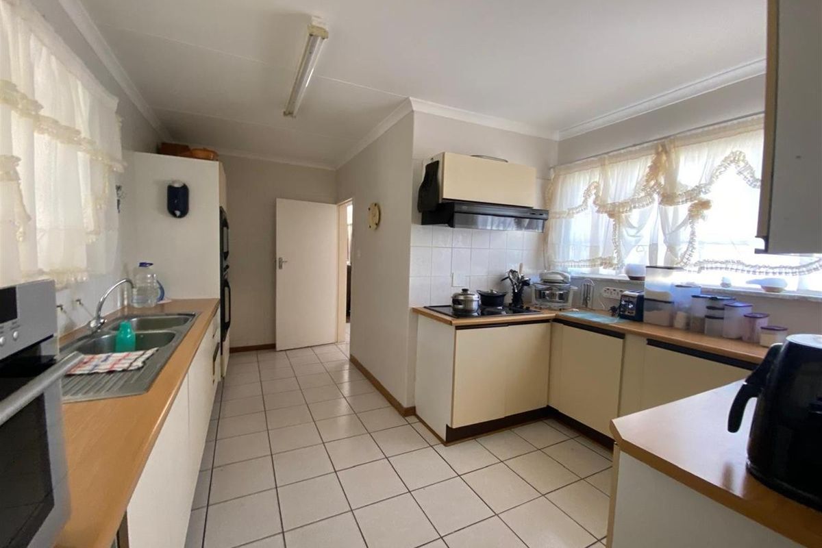 House For Sale in Sasolburg Central, Sasolburg - Photo 5