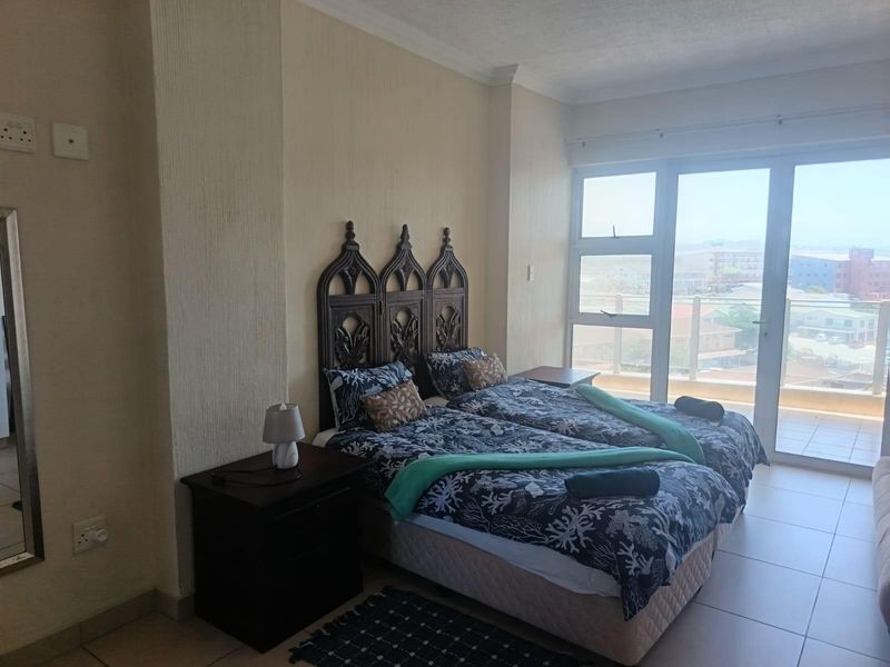 MAJESTIC 3 BEDROOM PENTHOUSE WITH BREATHTAKING SEA VIEWS - Photo 8