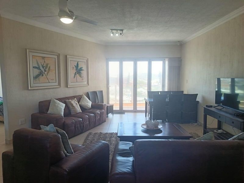 MAJESTIC 3 BEDROOM PENTHOUSE WITH BREATHTAKING SEA VIEWS - Photo 7