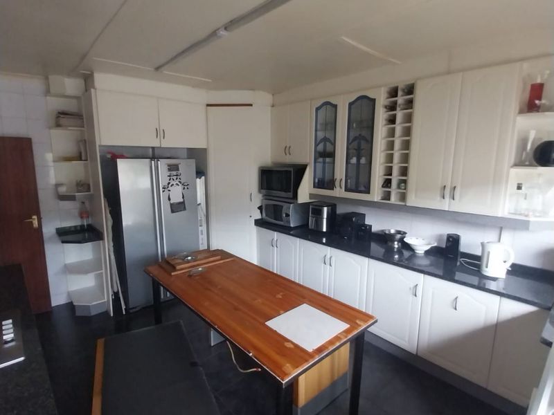 House For Sale in Pomona, Kempton Park - Photo 4