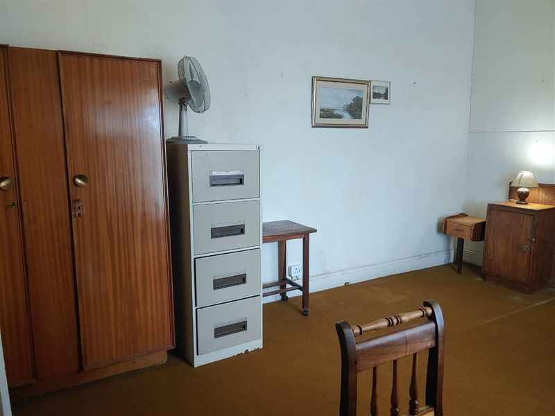 House For Sale in Steynsburg - Photo 6