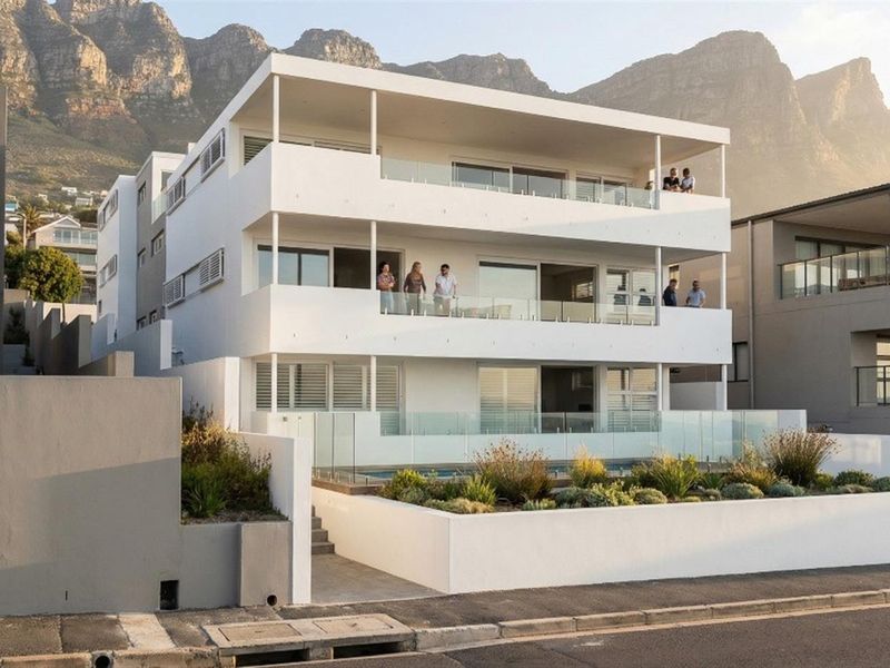 SPECTACULAR POSITION AND VIEWS BUILD YOUR DREAM HOME OR DEVELOP CAMPS BAY CAPE TOWN - Photo 3