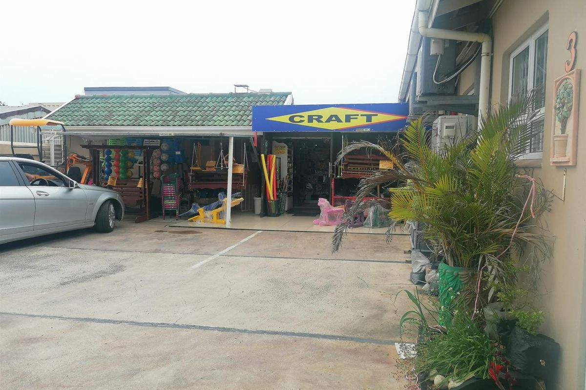 Manaba Business Hub. Unique Investment Opportunity - Craft Shop with Residential Unit - Photo 2