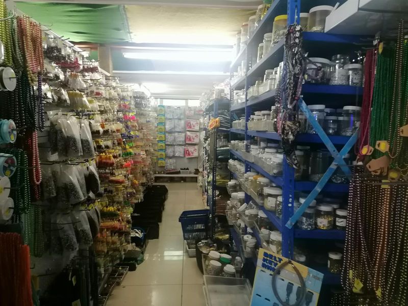 Manaba Business Hub. Unique Investment Opportunity - Craft Shop with Residential Unit - Photo 9